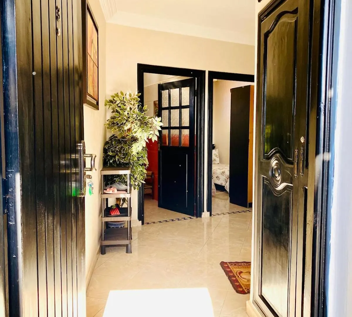 아파트 Charment Appartement Au Centre Ville, Internet Fibre, Canal Plus, Chaines Internationales 아가디르