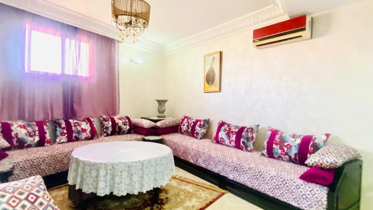 아파트 Charment Appartement Au Centre Ville, Internet Fibre, Canal Plus, Chaines Internationales 아가디르