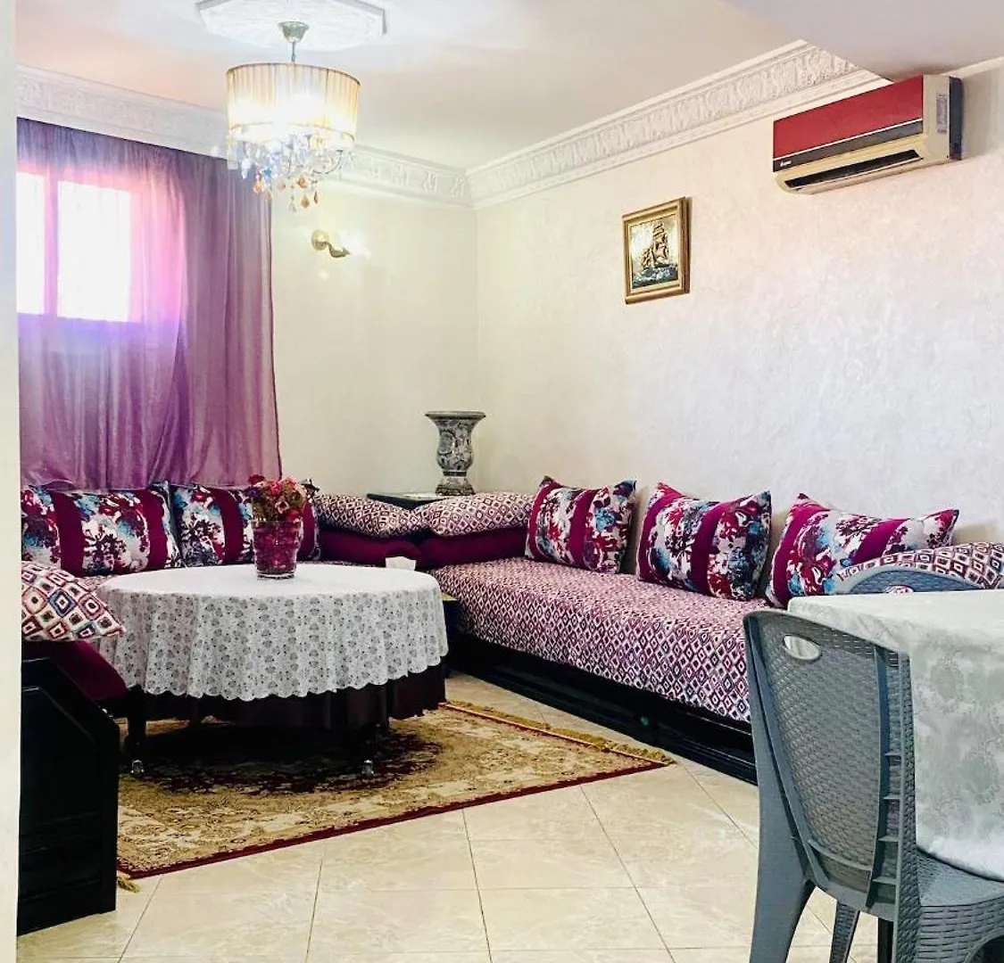 아파트 Charment Appartement Au Centre Ville, Internet Fibre, Canal Plus, Chaines Internationales 아가디르