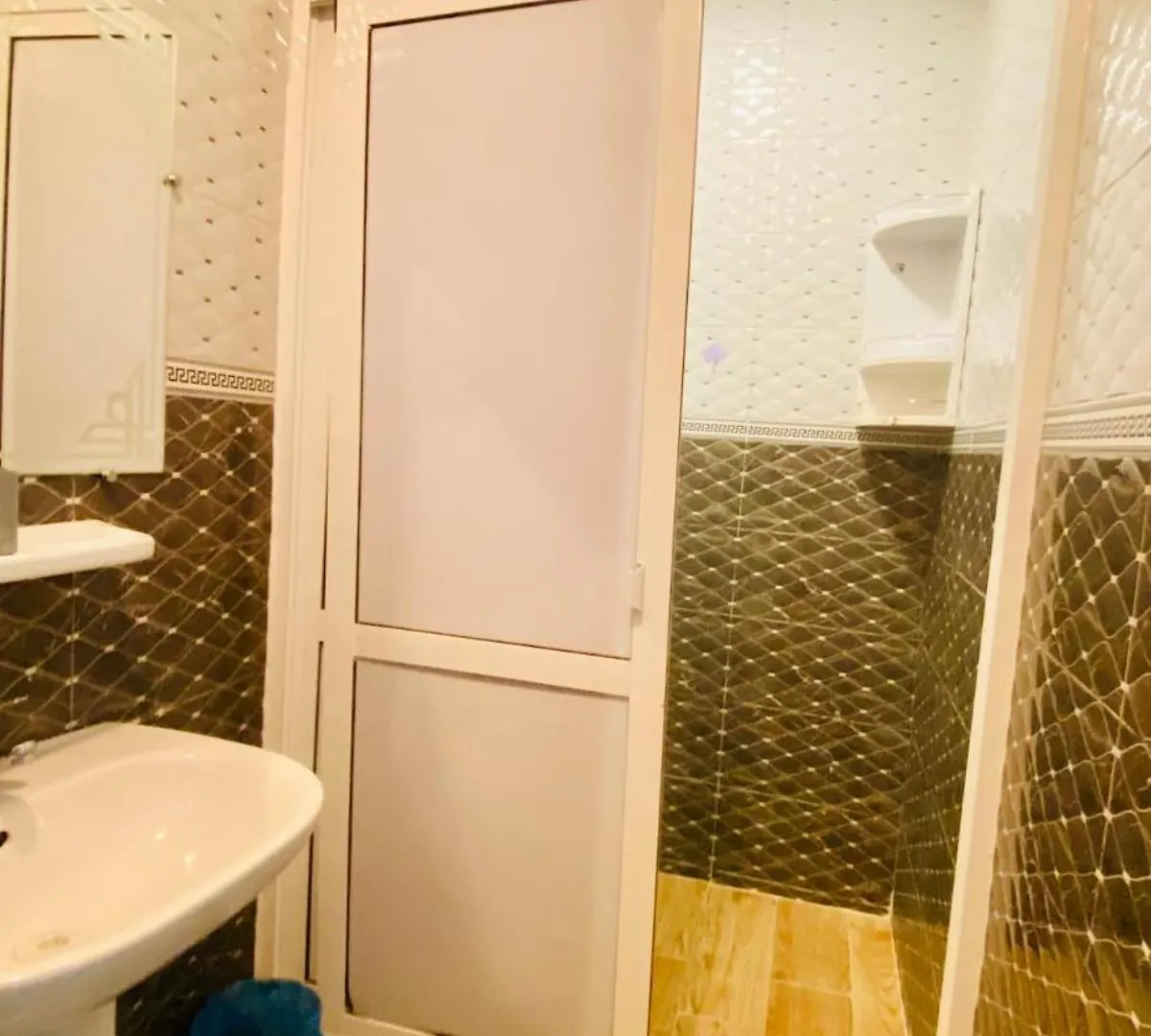 Charment Appartement Au Centre Ville, Internet Fibre, Canal Plus, Chaines Internationales 阿加迪尔 摩洛哥