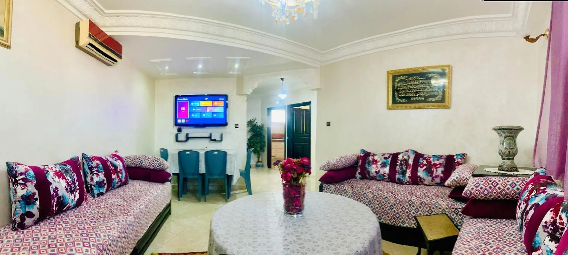 Charment Appartement Au Centre Ville, Internet Fibre, Canal Plus, Chaines Internationales أغادير 0*,  المغرب