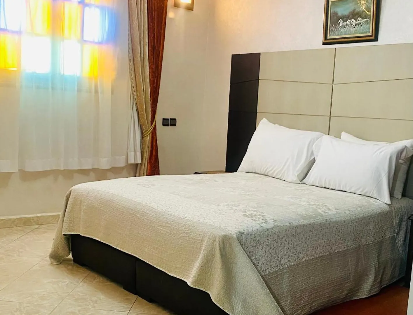 Charment Appartement Au Centre Ville, Internet Fibre, Canal Plus, Chaines Internationales أغادير شقة