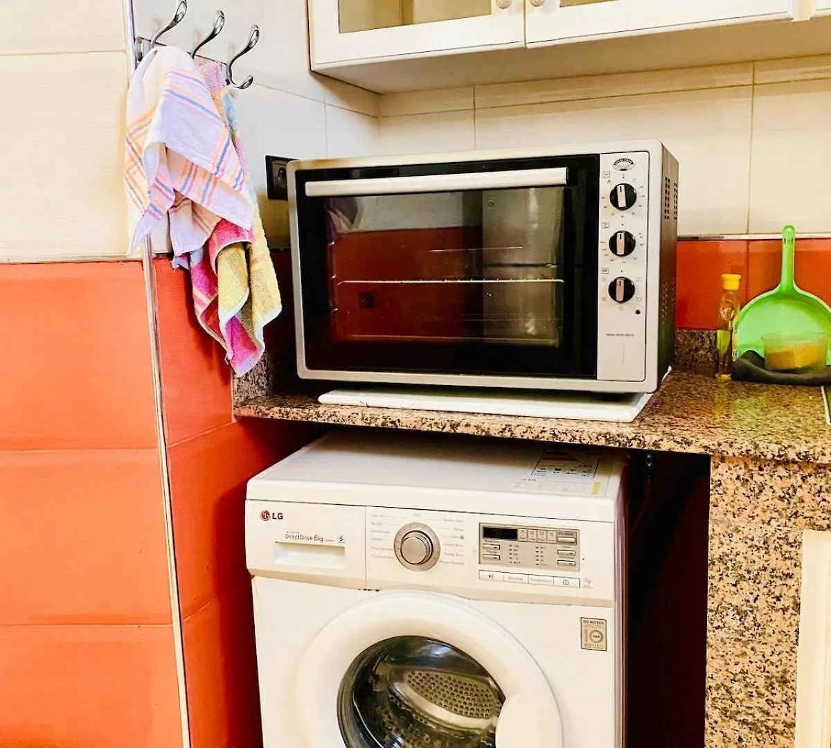 Charment Appartement Au Centre Ville, Internet Fibre, Canal Plus, Chaines Internationales أغادير